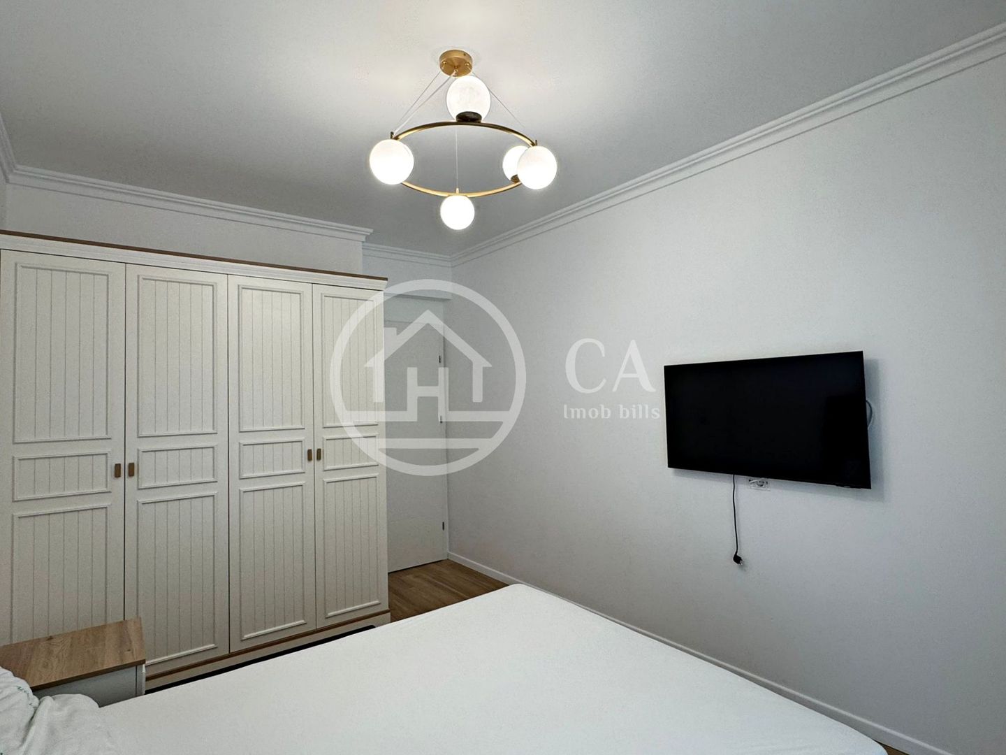 Apartament LUX de închiriat cu 2 camere în PRIMA ARENA, Oradea - Poză 2