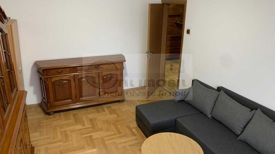 Ap. cu 2 cam, dec. Bvd. Independentei - etaj 4/9 - 500 euro ! - Poză 3