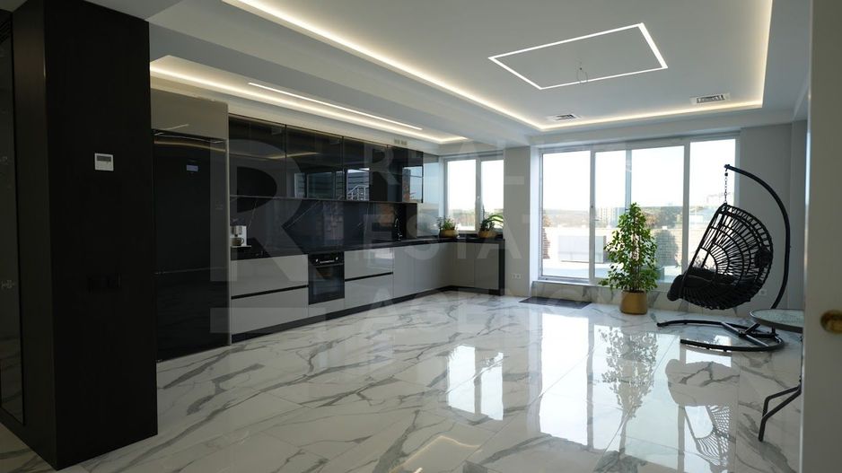 Vânzare, Penthouse, 3 camere, strada Chisinau, Ialoveni - Poză 3