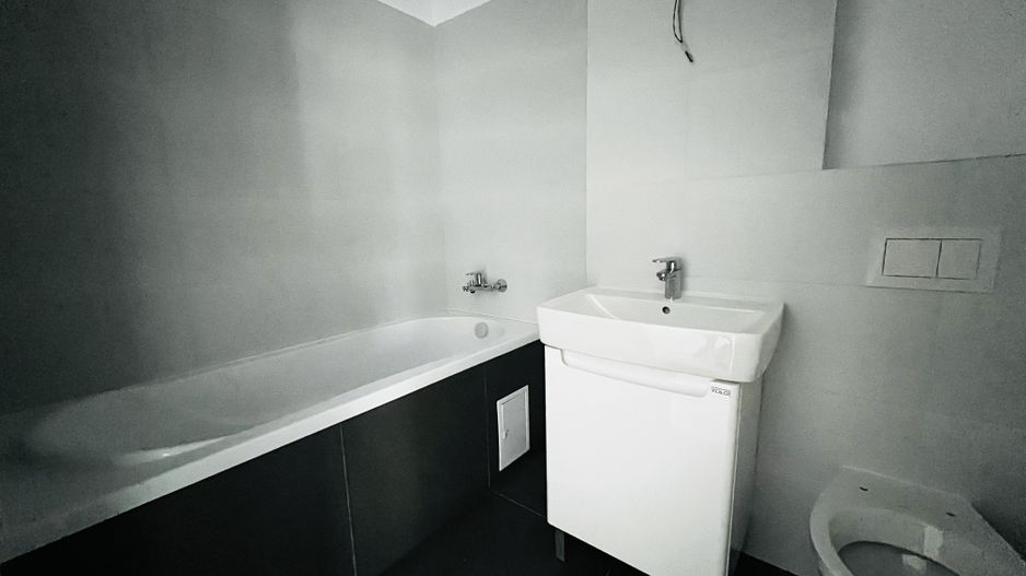 Apartament cu 2 camere si curte   -  Parter   -Zona Torontalului - Poză 5