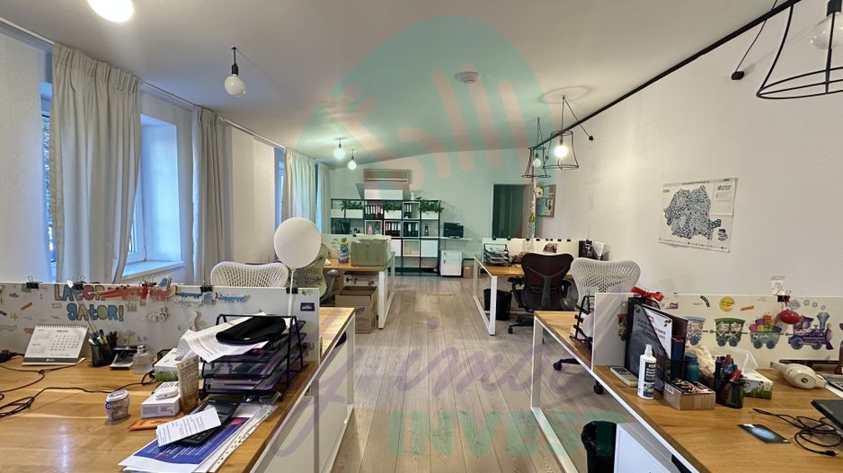 Casă renovată și consolidată, ideală pentru birouri sau activități comerciale - Poză 19