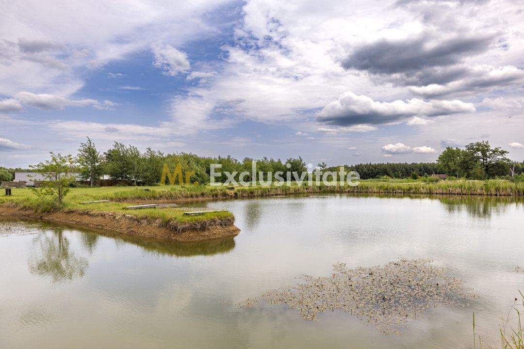 AFACERE FUNCTIONALA - MOTEL, PARCARE TIRURI, CAMPING cu piscina si lacuri - Poză 11