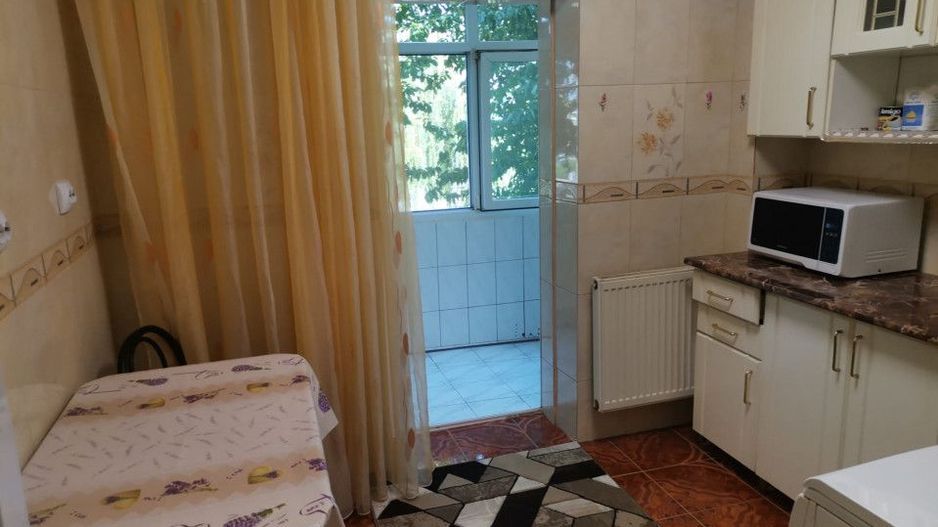 Inchiriere apartament Frati Golesti - Mc Donalds - Poză 9