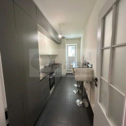 3 cam, 73 mp, bloc nou, decomandat, parcare, 148.900 € Păcurari - Poză 1