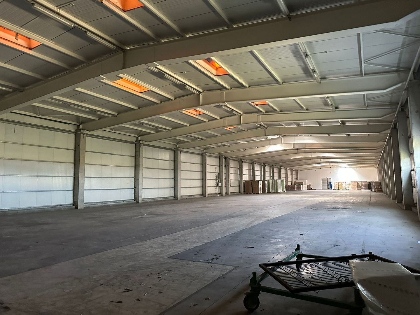 Spatiu depozitare - logistica 2.519 mp si birouri Chiajna A1 - Poză 6