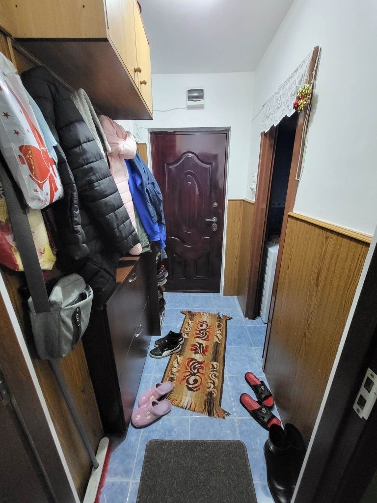 BRASADAS vinde ap 2 cam Soli Humulesti PARTER. - Poză 3