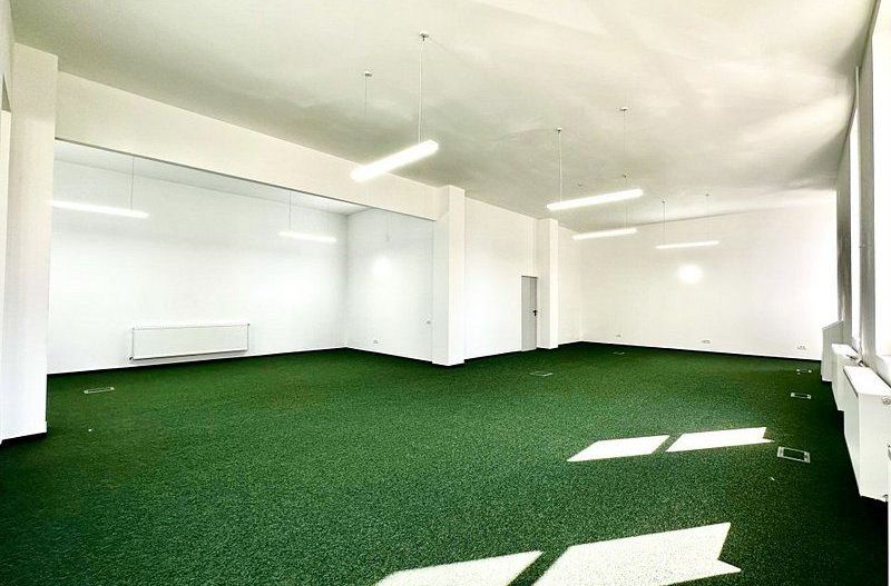 Birouri lângă primărie - Poză 5