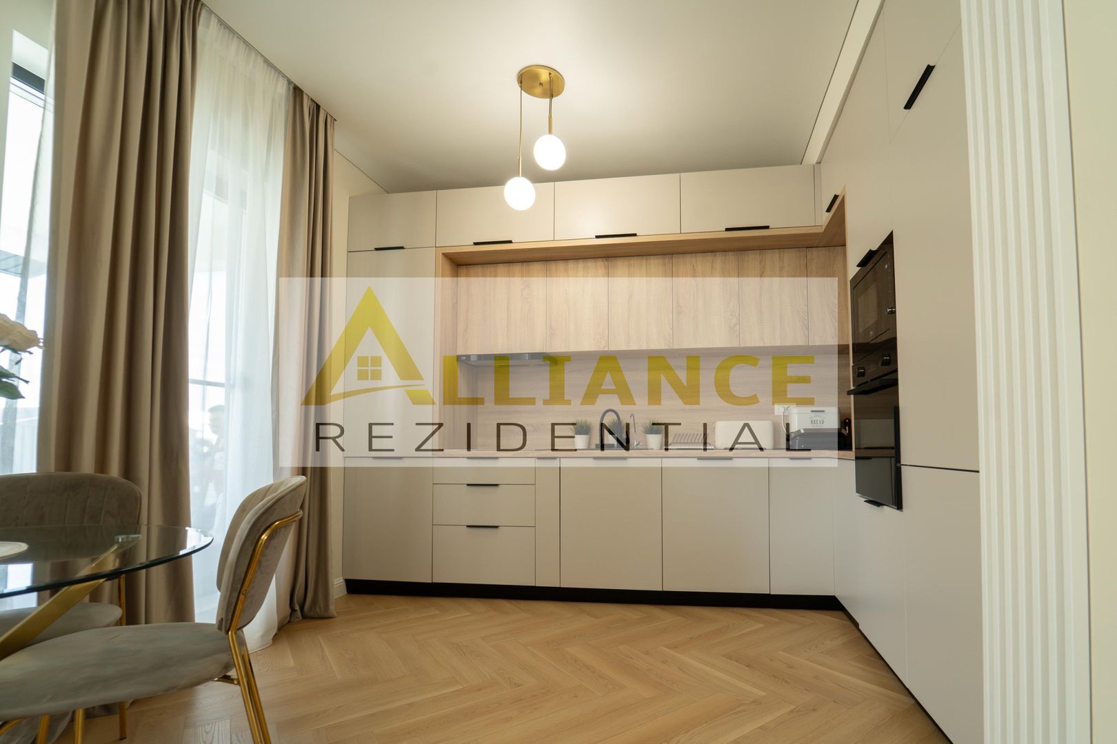 CASA INDIVIDUALA IN BERCENI 120 MP TEREN 370 MPFINISATA, MOBILAT - Poză 1