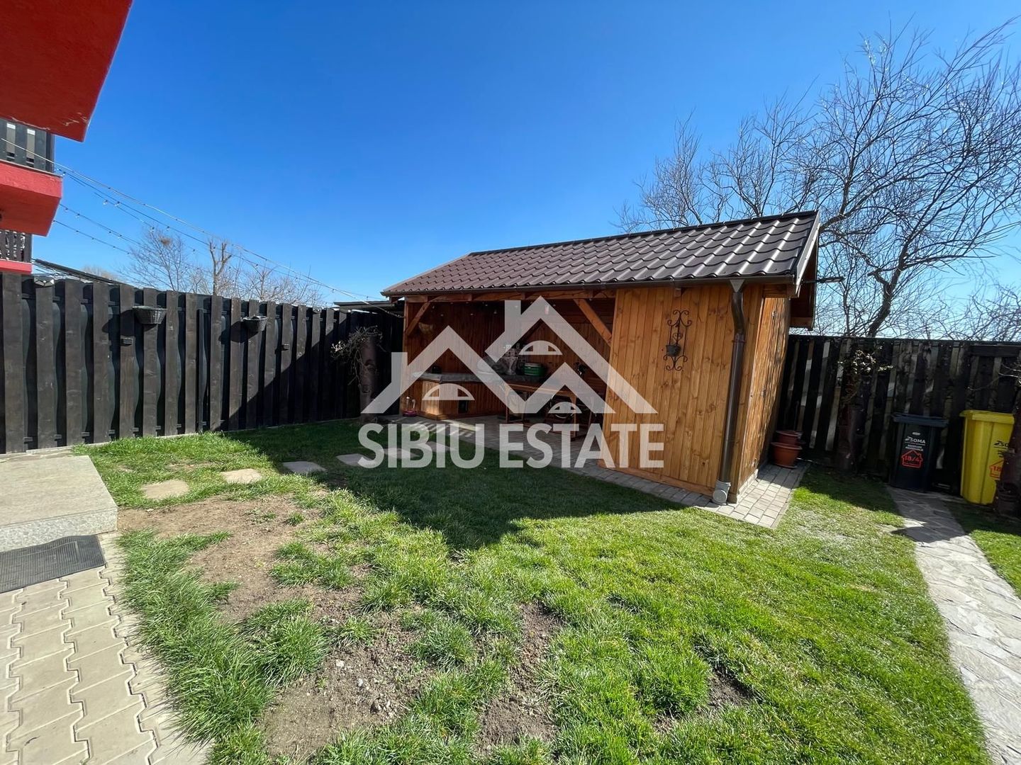 Casa cvadruplex de vanzare 4 camere, 2 locuri de parcare - Poză 23