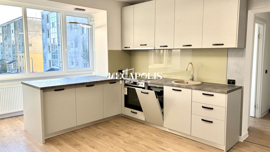 3 Camere / Tractorul / Renovat / Credit - Poză 1