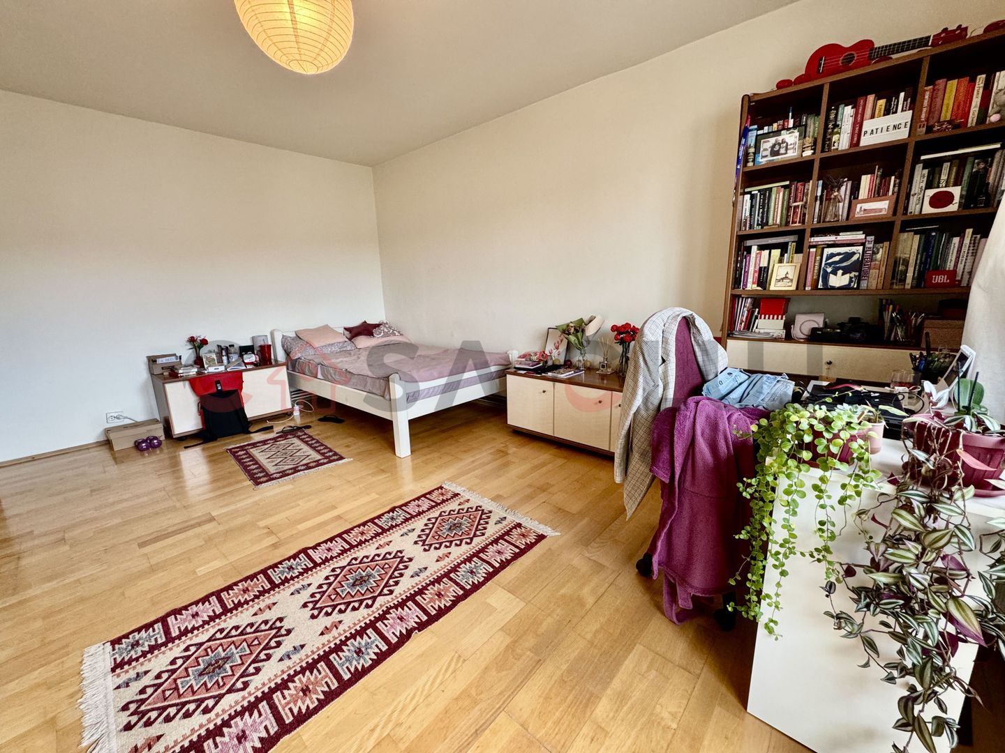 Apartament cu 3 camere, zona Big Belly / Platinia ! - Poză 3