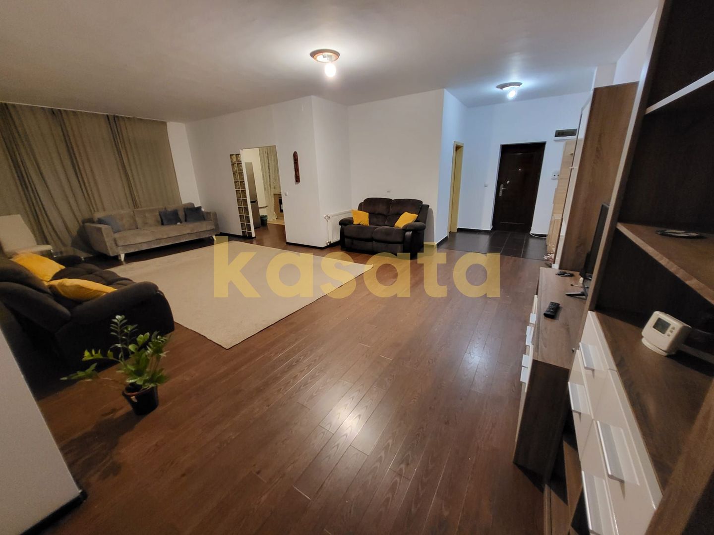 OPORTUNITATE | CEL MAI BUN PREȚ PE MP! | CONSTRUCȚIE 2008 - Poză 1