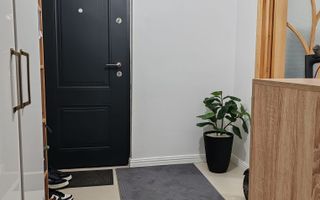 Apartament cu 3 camere, renovat și mobilat complet – Zona Gară, Vaslui - Poză 10