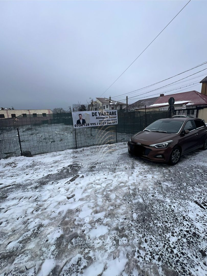 Teren de vânzare – Bulevardul Dezrobirii | Deschidere dublă - Poză 1