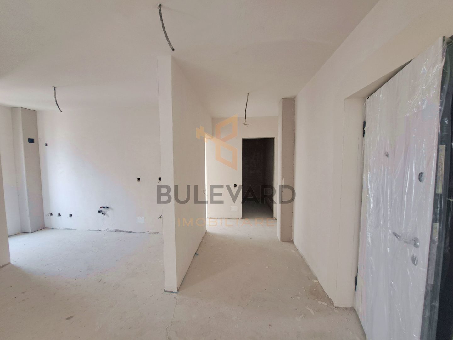 Comision 0. Apartament 2 camere, terasa, bloc nou finalizat cu CF - Poză 11