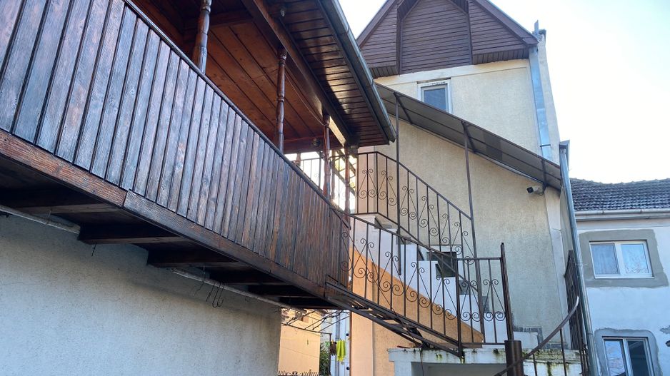 BRASADAS vinde casa cu 6 cam 2 bai cu tern 3.3 ari. - Poză 22