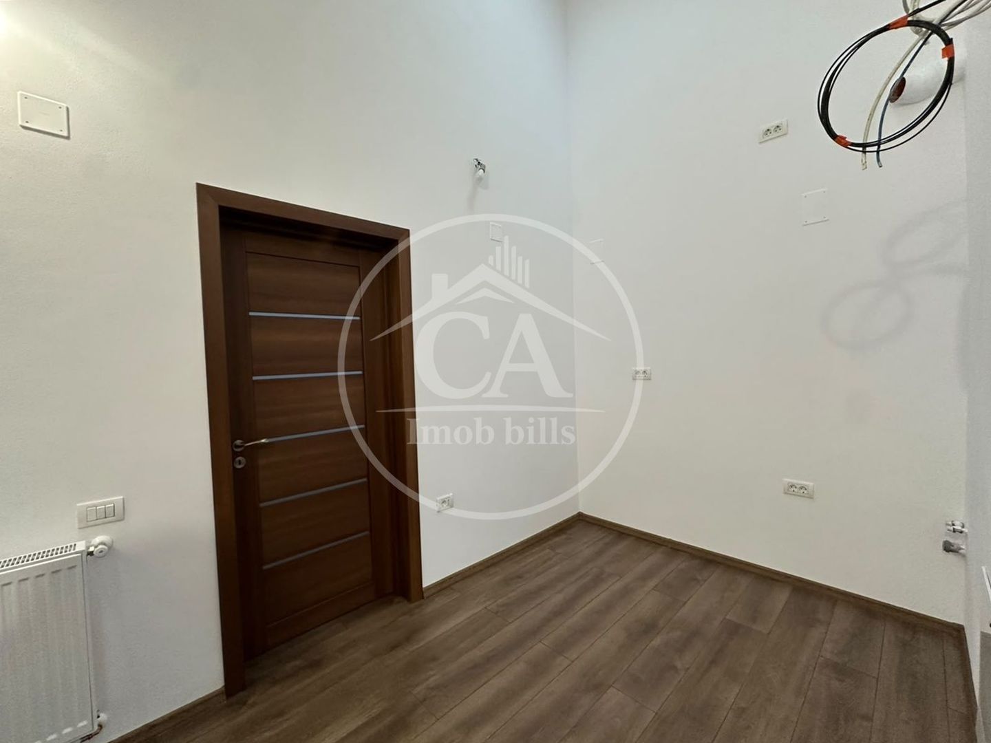 Casa de vanzare cu 3 camere in zona Valenta, Oradea - Poză 7