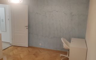 1 camera| Complexul Studentesc| renovat recent| apartament frumos} - Poză 4