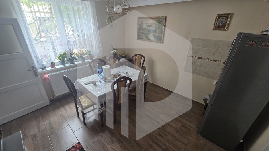 Casa 4 camere 1000 mp teren zona Subarini - Poză 15