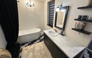 Apartament de 2 camere, 78mp, decomandat, parcare, Zona UltraCentral - Poză 8