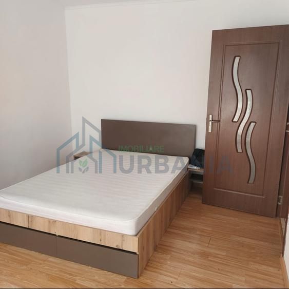 Închiriez apartament alexandru cel bun - Poză 2