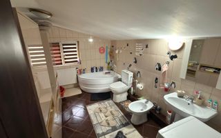 Casa 4 Camere - Curte Mare - Zona Linistita Popoveni - Poză 10