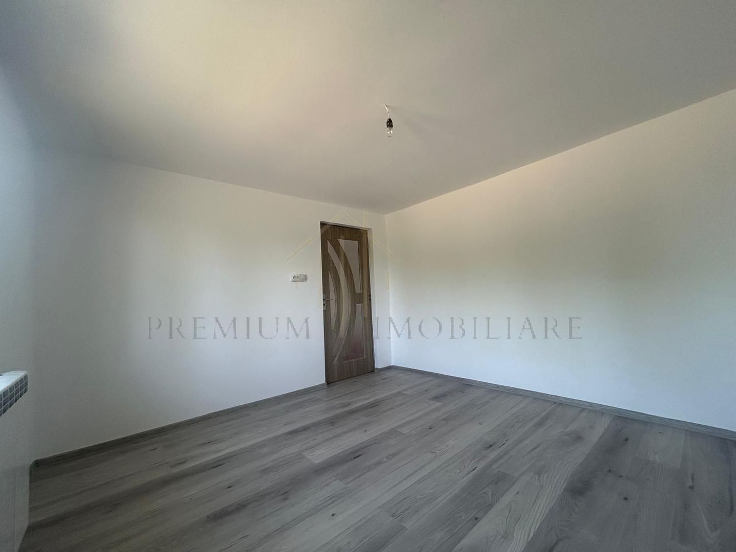 Casă de vânzare – Brătila, județul Bacău - Poză 14