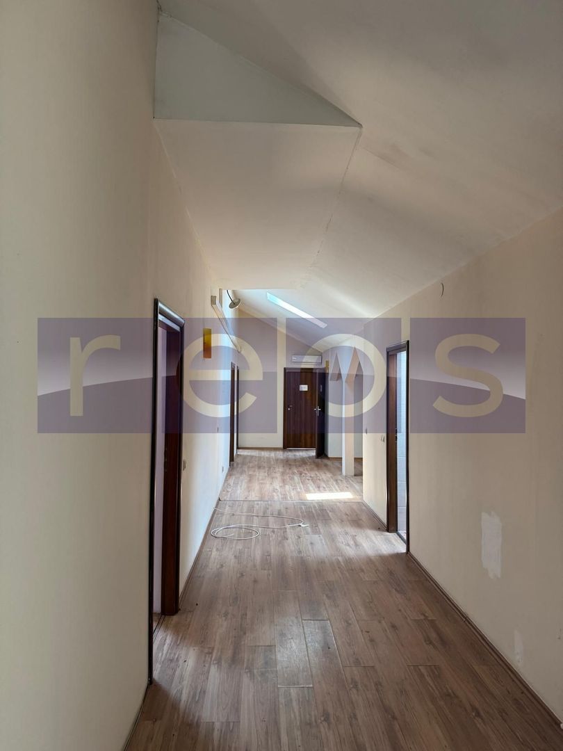 DE VÂNZARE VILĂ | OPORTUNITATE DE INVESTIȚIE | PRETABILĂ CENTRU BĂTRÂNI - Poză 65