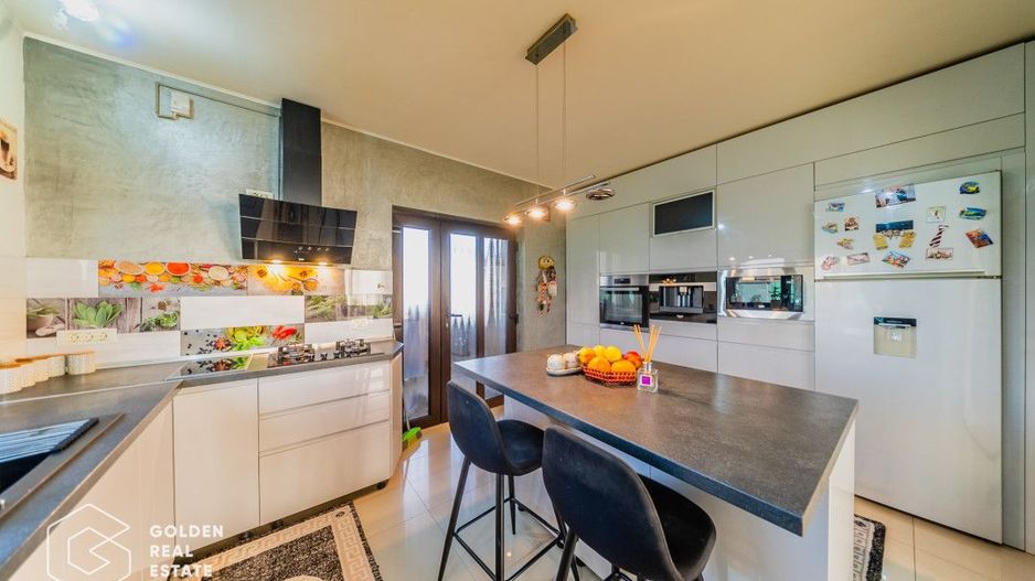 Vila P+M cu 5 camere in Gai, langa Manastire, confort si eleganta - Poză 6