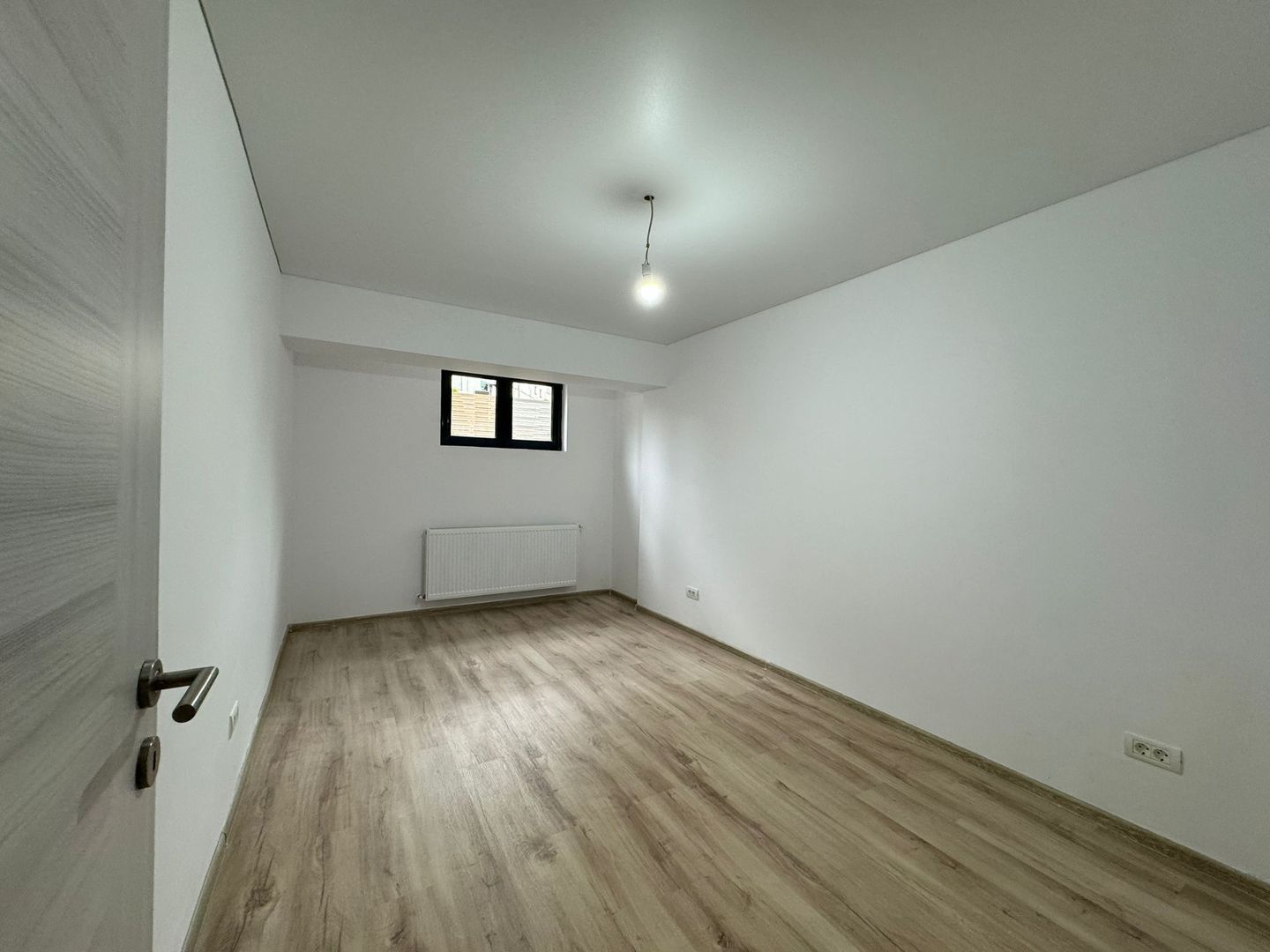 2 camere decomandate de vanzare- Gata de mutare! - Poză 3