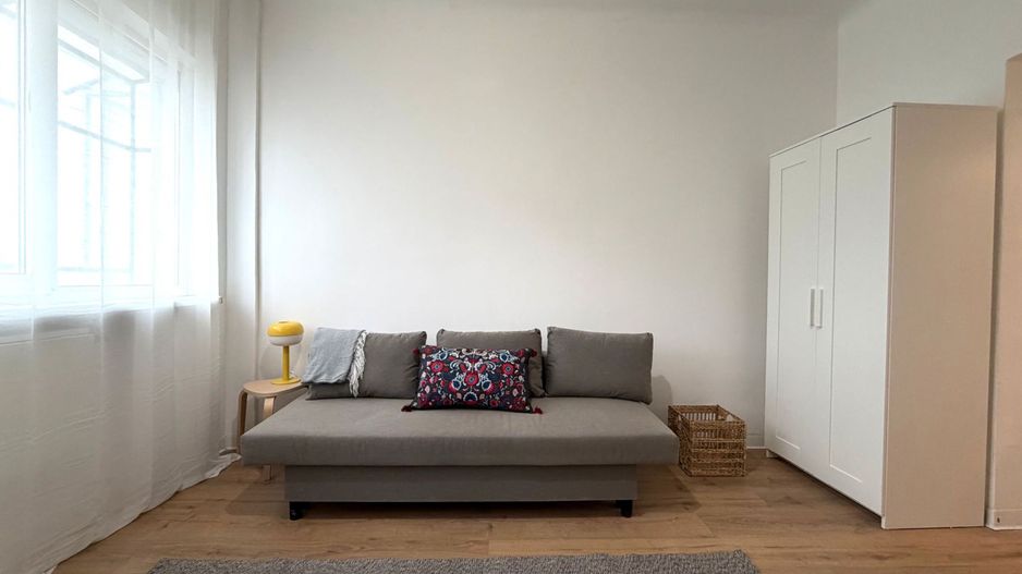 Studio Cozy | Universitate | - Poză 2