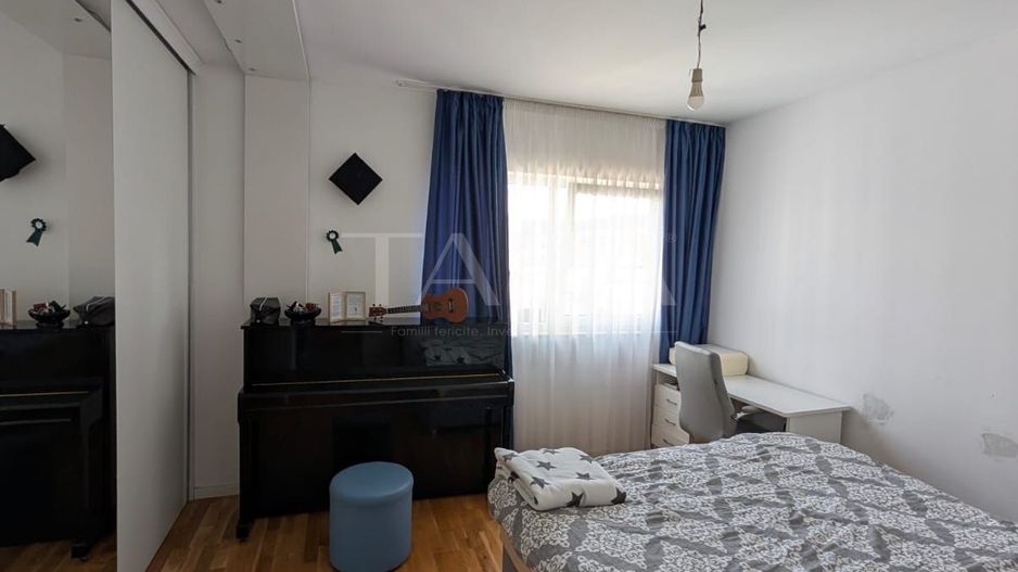 „Penthouse deosebit de vânzare în Florești, zona Panemar. - Poză 16