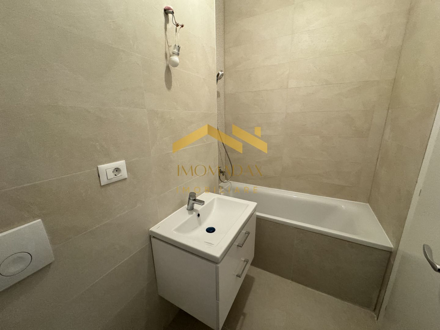 Aradului-3 Camere-2 Băi - Poză 6