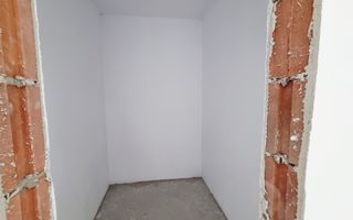 Casă individuală, 4 camere, teren 284 mp, Cristian - Poză 13