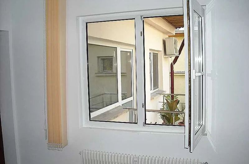 Vila de inchiriat Piata Alba Iulia - 8 camere. - Poză 4