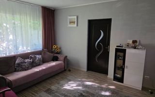 Apartament 3 camere renovat, Podu Ros, Iasi - Poză 2