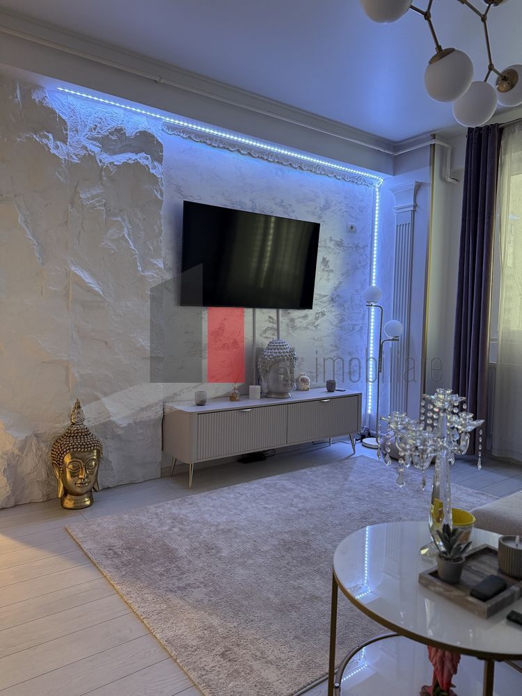 Vand ap 3 camere de lux etaj 1 , Chiajna-Str Sergent Ilie Petre - Poză 1