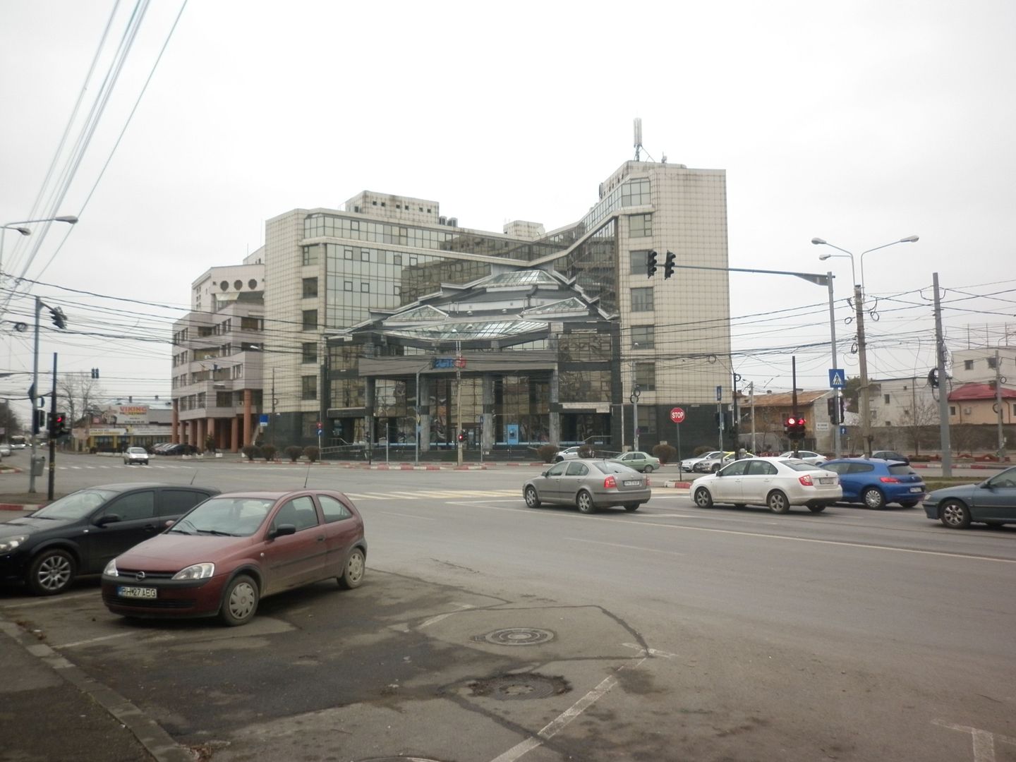 cladire de birouri Ploiesti - Poză 1