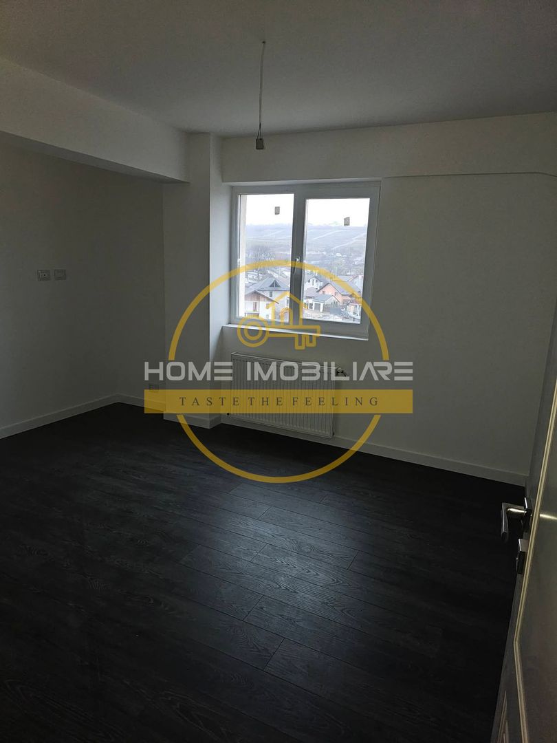 Apartament 3 camere,65 mp,75900 euro - Poză 1