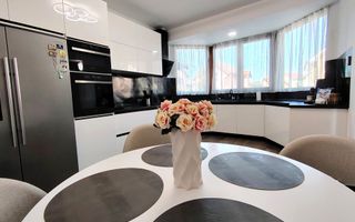 Casa Sibiu complet dotata, imobil ca nou - Poză 11