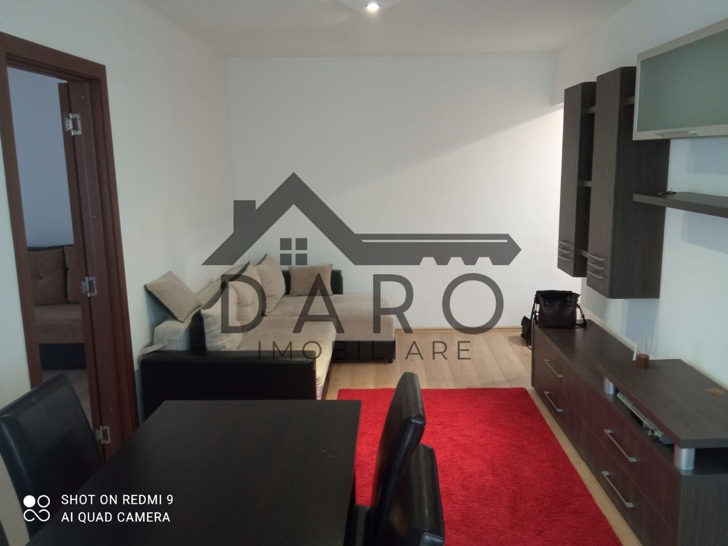 doua camere in Mureseni , strada Hunedoara, etaj 3 , cu copertina auto - Poză 1