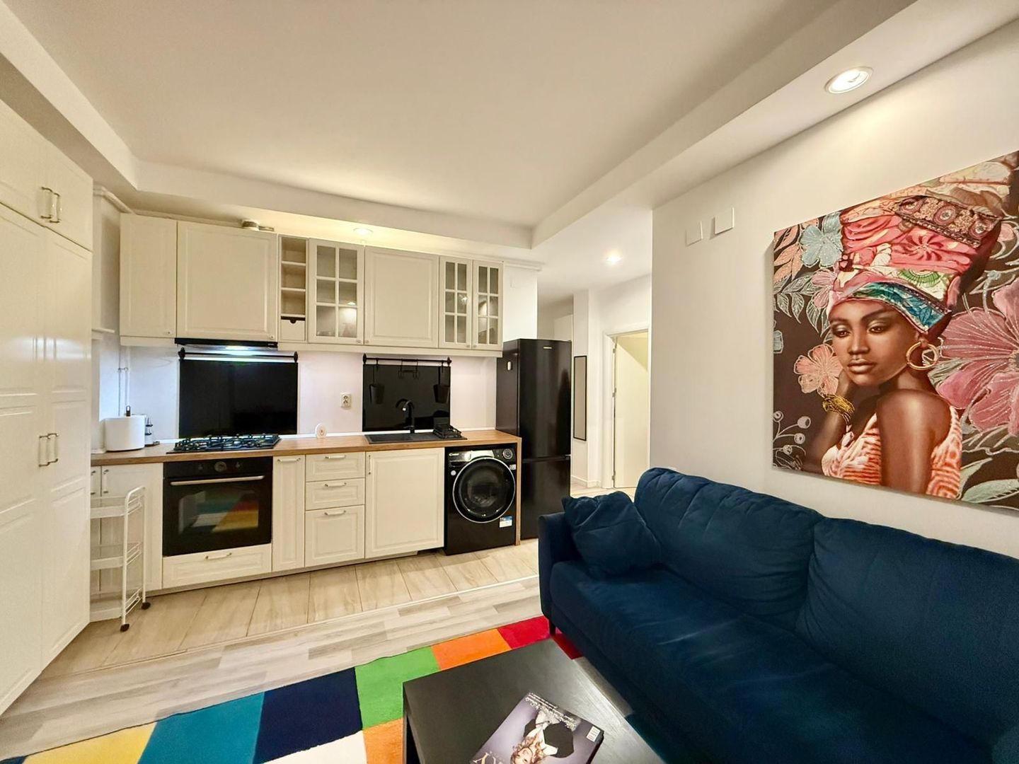 COSMOPOLIS - Apartament cu 2 camere, mobilat si utilat. - Poză 4