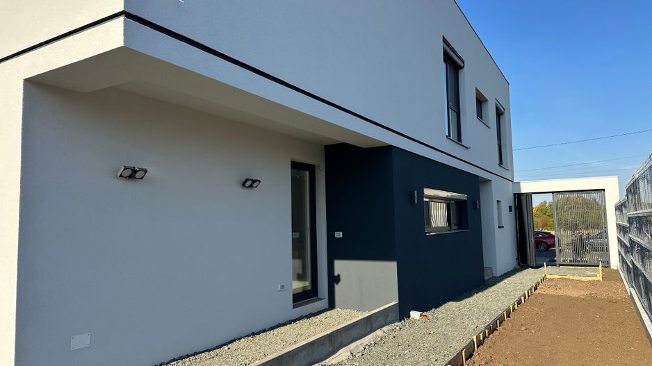 Duplex In Dumbravita - Poză 1