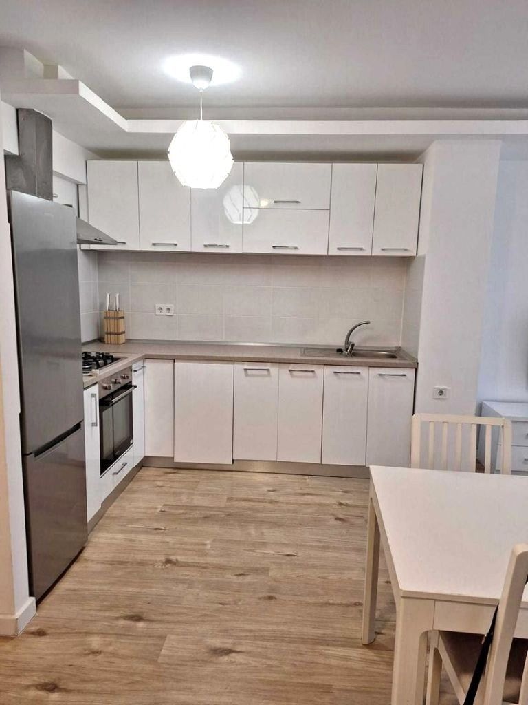 Inchiriere apartament 2 camere |  Metrou - Poză 3