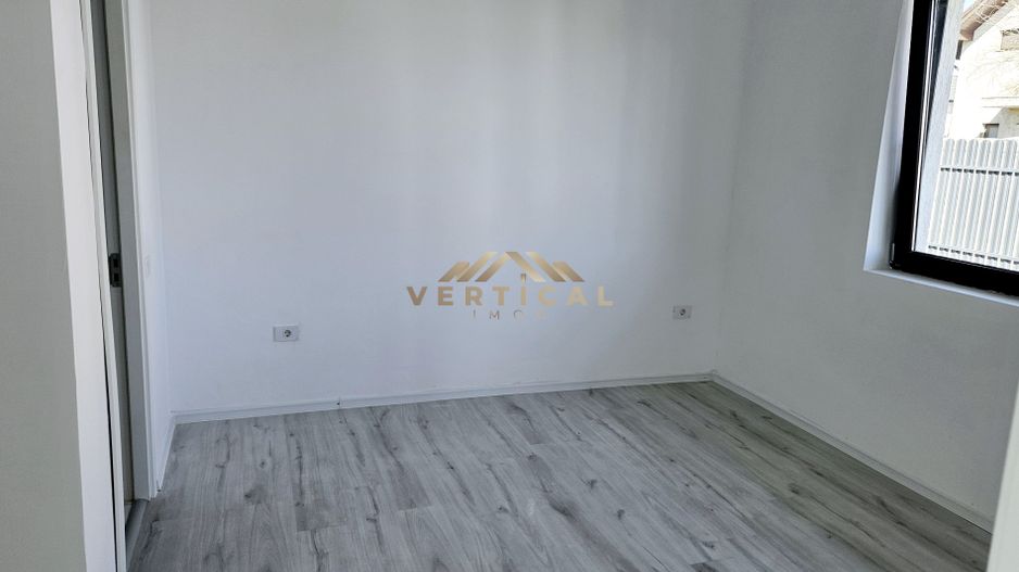 Casa parter cu 4 camere - comuna Berceni - Poză 12