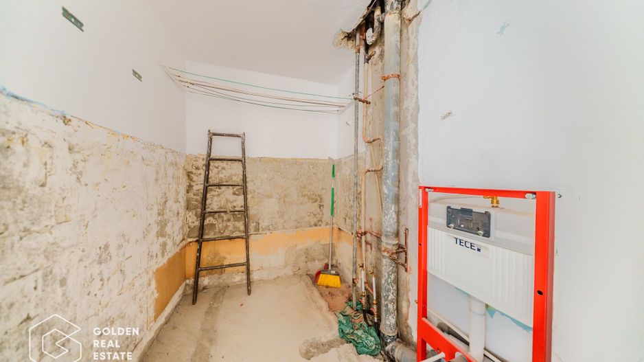 Apartament 3 camere, zona Alfa, decomandat - Poză 14