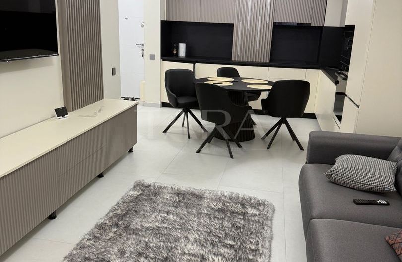 Apartament 2 camere cu finisaje premium, zona BMW - Poză 1