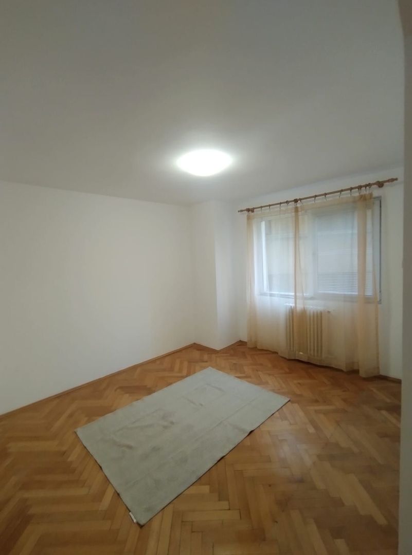 Apartament 2 camere nemobilat, zona Mihail Kogalniceanu-IZVOR - Poză 4