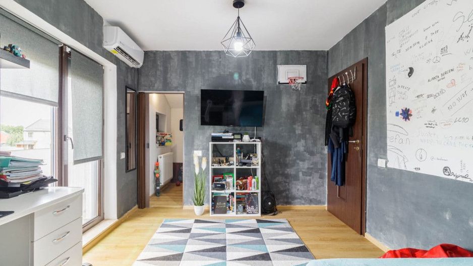 Casa ideală pentru familie – spațiu, liniște și libertatea de a o face a ta - Poză 11