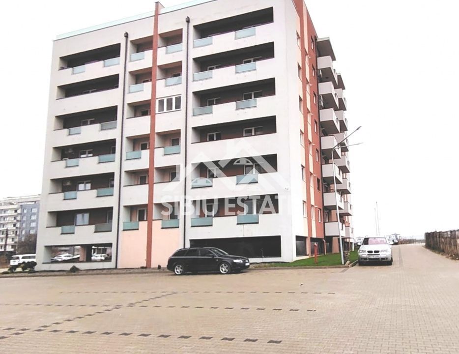 Apartament Sibiu 3 camere, 2 bai, terasa si boxa - Poză 11